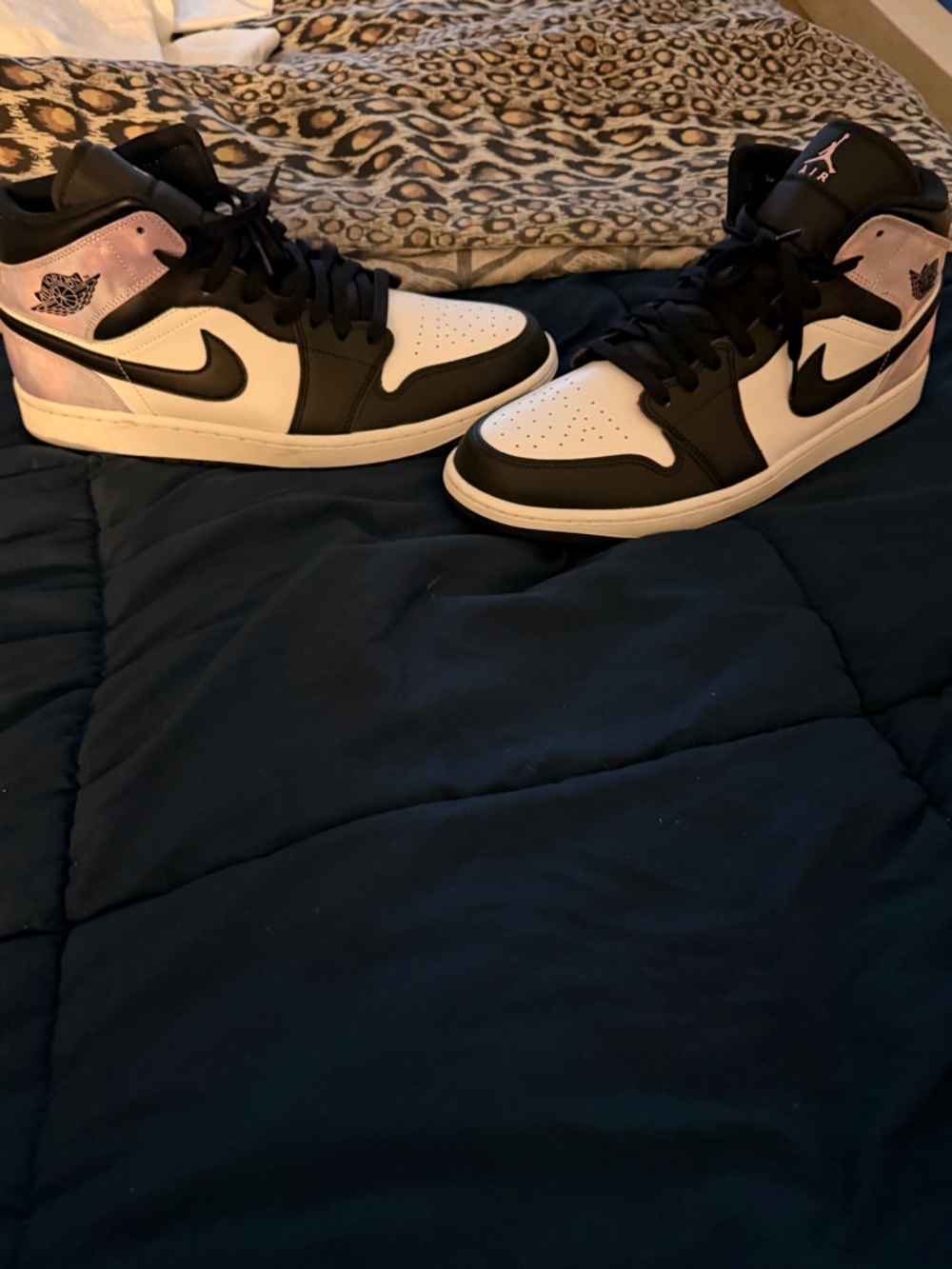 Nike Air Jordan 1 Mid Zen Master Tie Dye - Picture 2 of 4